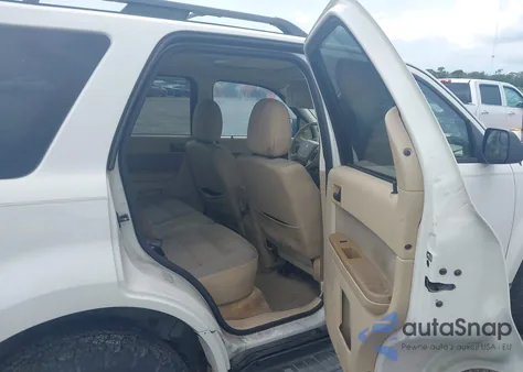 2011 Ford Escape Xlt from USA, damaged, VIN 1FMCU0DG9BKA67983